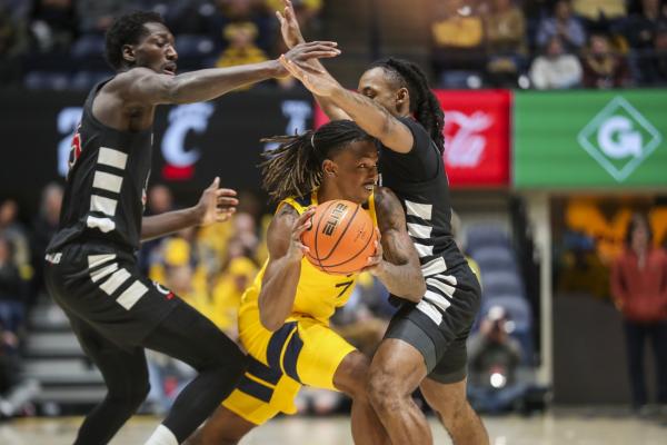 Behind Amani Hansberry’s double-double, WVU downs Cincinnati