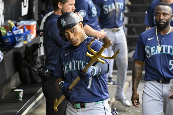 Jorge Polanco homers twice as Mariners sink White Sox thumbnail