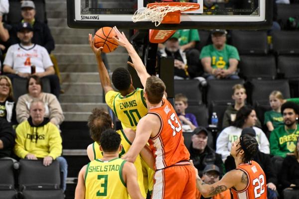 Top 25 roundup: No. 22 Illinois crushes No. 9 Oregon