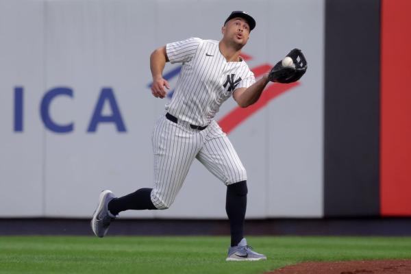 Yankees bash four homers in victory over Twins
