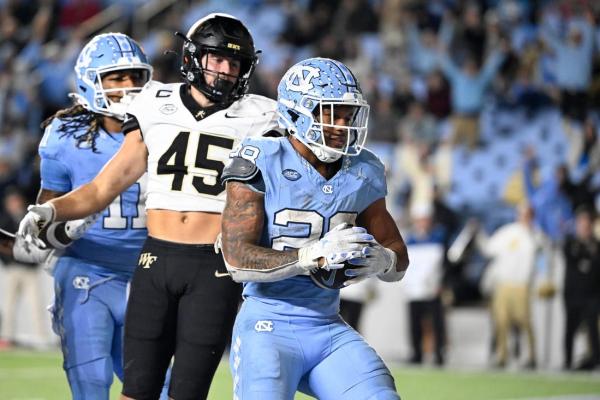 North Carolina, BC likely to engage in ground-and-pound battle