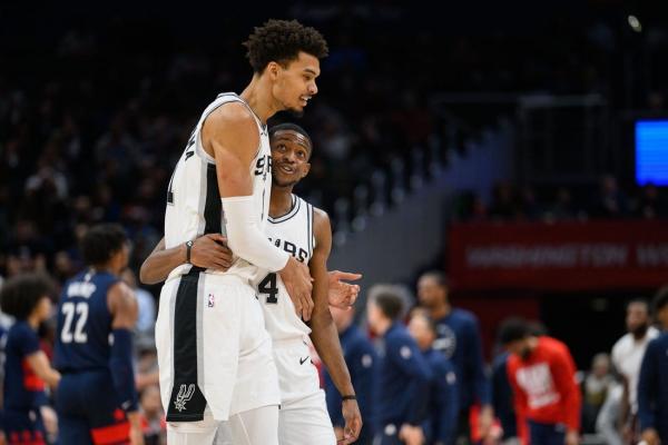 Spurs’ new 1-2 punch looking to counter Celtics’ depth