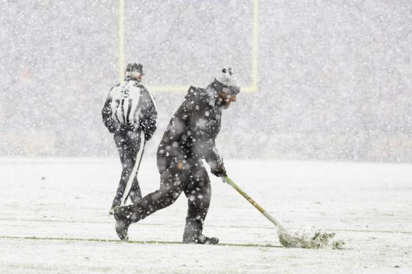 Typhoon conditions in Cleveland? Wild forecast for matchup of 1-5 teams