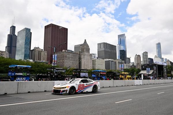 NASCAR puts brakes on 2026 Chicago Street Race