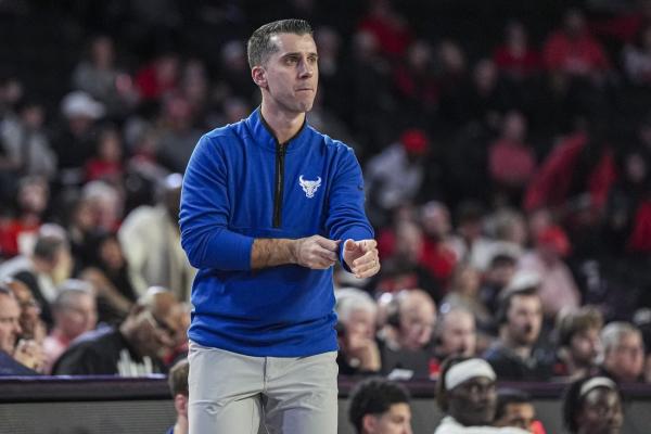 Buffalo breezes to victory over turnover-prone DePaul