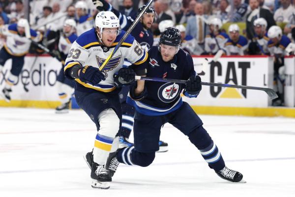 Jets cap comeback with double-OT win over Blues in Game 7