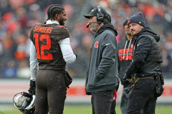 Browns tout ‘development,’ will stick with QB Shedeur Sanders