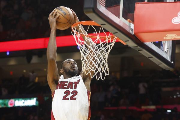 Heat beat Cavaliers at buzzer in OT on Andrew Wiggins alley-oop