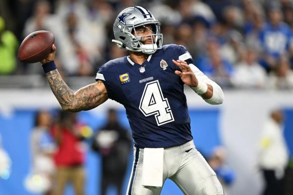 Cowboys, Vikings cling to playoff hopes in crucial NFC tilt