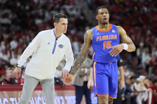 No. 5 Florida looks to stifle stumbling South Carolina