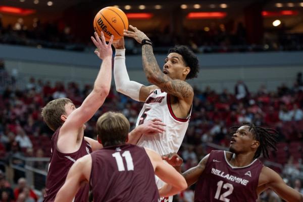 Terrence Edwards Jr., Louisville cruise past Bellarmine