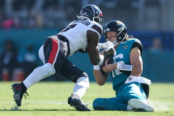 Texans LB Azeez Al-Shaair apologizes for hit; suspension likely