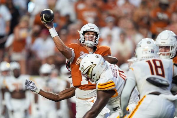 In first start, Arch Manning guides No. 1 Texas over ULM 51-3