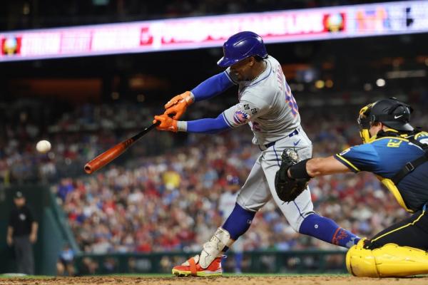 MRI clean for Francisco Lindor; Mets star day-to-day