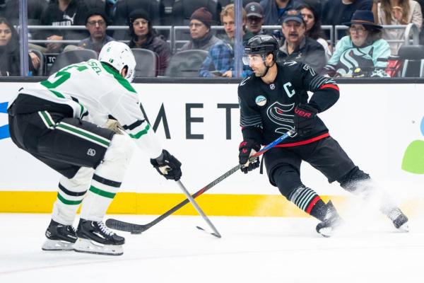 Vladislav Kolyachonok's first goal for Stars defeats Kraken
