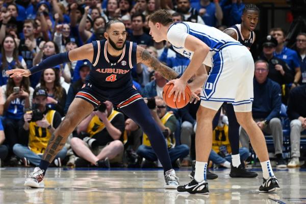 Timely 3-pointers help No. 9 Duke knock off No. 2 Auburn