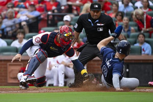 Rays knock off Cardinals, salvage final game of series thumbnail