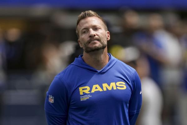 Rams coach Sean McVay nursing serious foot injury