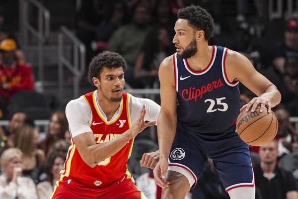 James Harden, Kawhi Leonard carry Clippers past Hawks