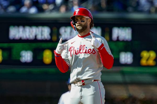 Report: Phillies’ Bryce Harper cussed out commissioner