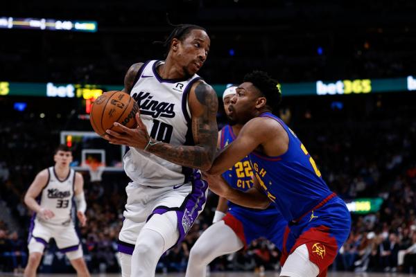 Kings look to stay in playoff hunt as they host Spurs