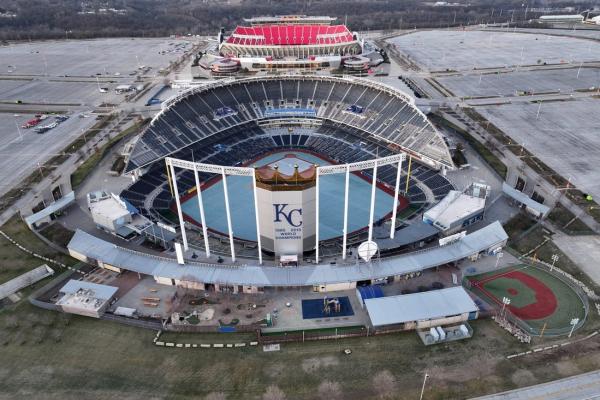 Missouri governor signs off on financial aid for Chiefs, Royals stadiums