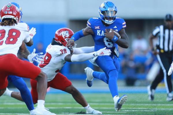 QB Jalon Daniels displays accuracy, wheels in Kansas rout of Fresno State