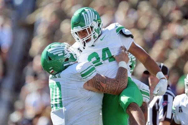 No. 25 North Texas outscores San Diego State in wild New Mexico Bowl