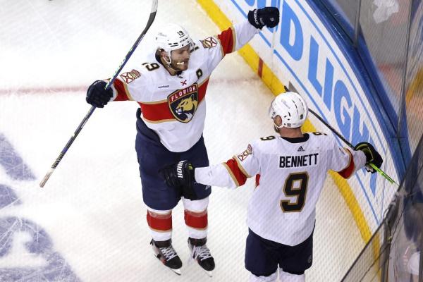 Panthers edge Rangers, get within a game of Stanley Cup Final