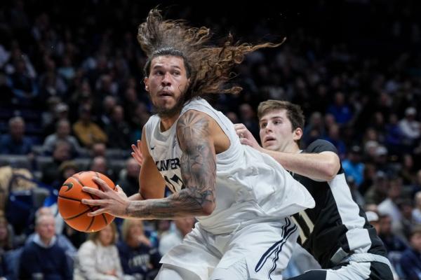 Xavier breaks out offensively to snap skid vs. Providence