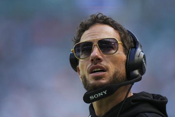 Report: No staffing changes expected for Dolphins