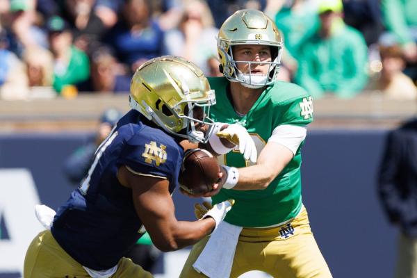 Notre Dame RB Kedren Yoiung out for season, TE Kevin Bauman retires