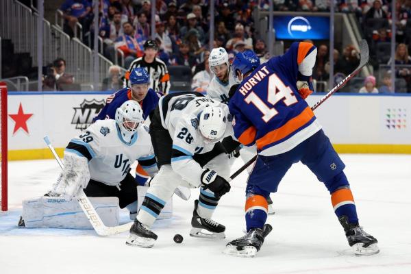 Dylan Guenther, Utah top Isles in OT, stay perfect