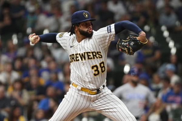 Brewers two-time All-Star Devin Williams ready to make season debut thumbnail