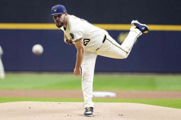 LHP Wade Miley opts out with Reds, becomes free agent