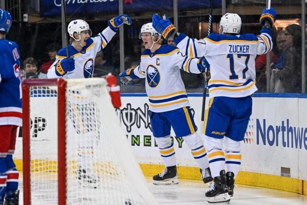 Sabres score 4 goals in second period, roll past Rangers