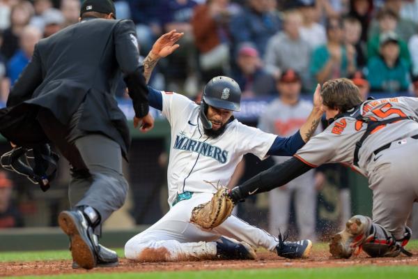 Orioles rally past Mariners for 5th straight win