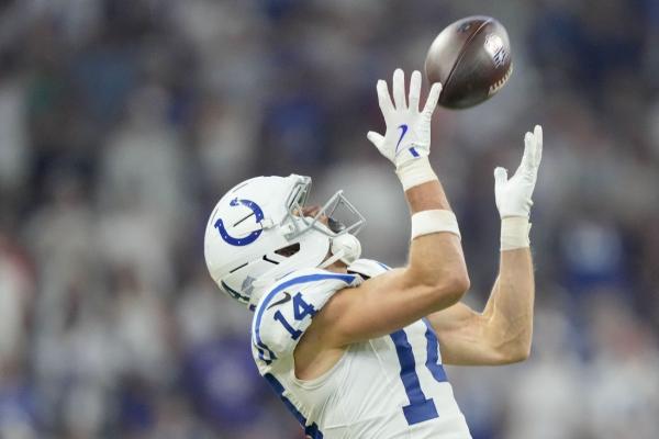 Colts WR Alec Pierce, CB Kenny Moore II held out of practice