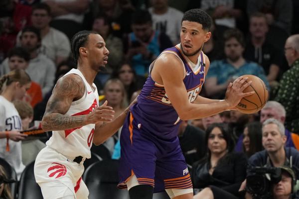 Devin Booker pours in 27 as Suns romp past Raptors