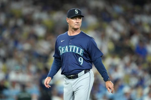 Report: Sinking Mariners to fire manager Scott Servais