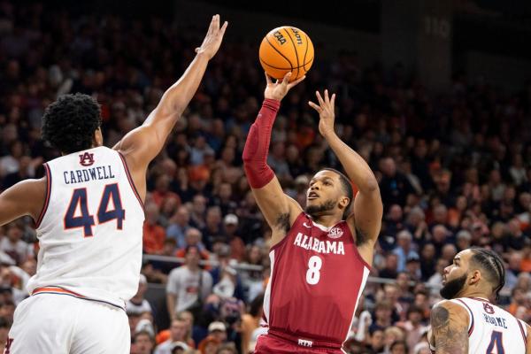 No. 7 Alabama stuns No. 1 Auburn in overtime upset