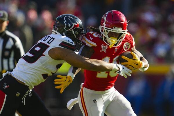 Chiefs RB Isiah Pacheco (rib) out vs. Broncos, resting until playoffs