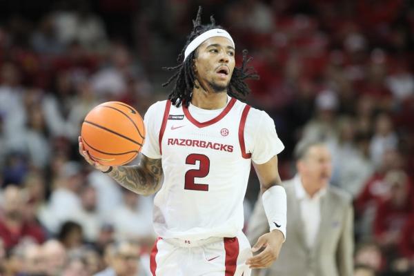 Struggling Arkansas bids for first SEC win vs. Georgia