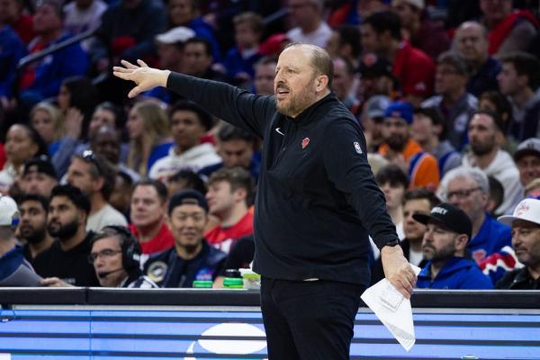 Report: Knicks, coach Tom Thibodeau agree to 3-year extension