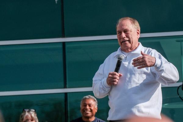 Tom Izzo named co-interim AD in Michigan State shakeup