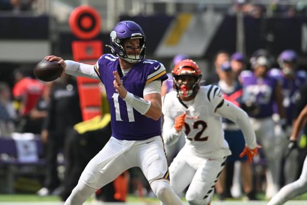 Vikings QB Carson Wentz to start vs. Steelers next week