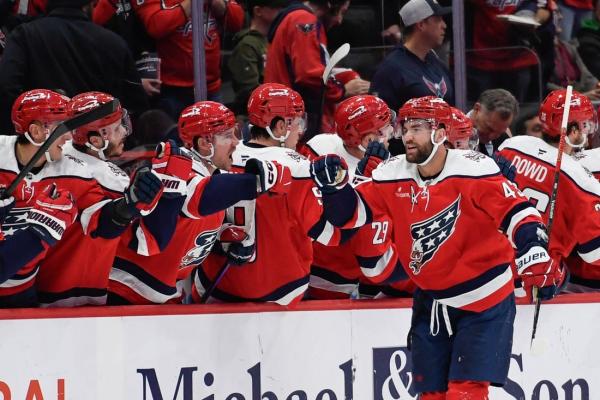 Capitals carry momentum into matchup with skidding Senators