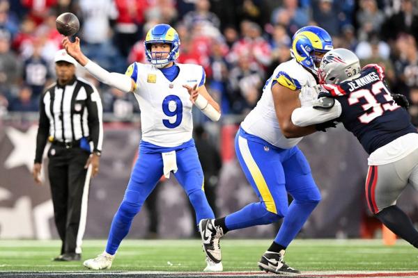 Matthew Stafford, Rams build lead, stop Patriots’ rally