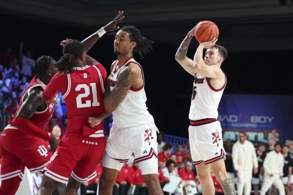 Louisville wallops No. 14 Indiana to advance in Paradise Jam