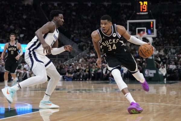 Bucks’ Giannis Antetokounmpo (knee) ruled out for game vs. Thunder